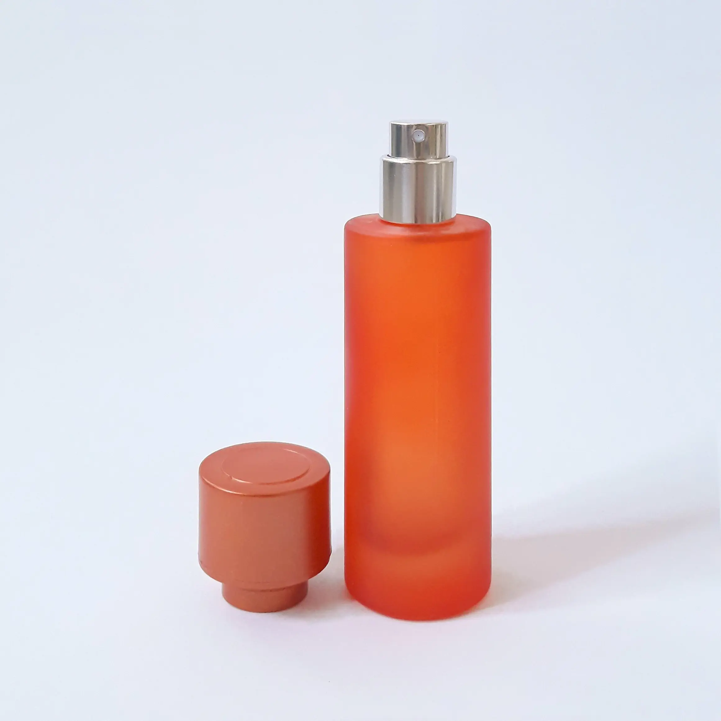 شیشه عطر ۳۰ میل درب پیچی نارنجی