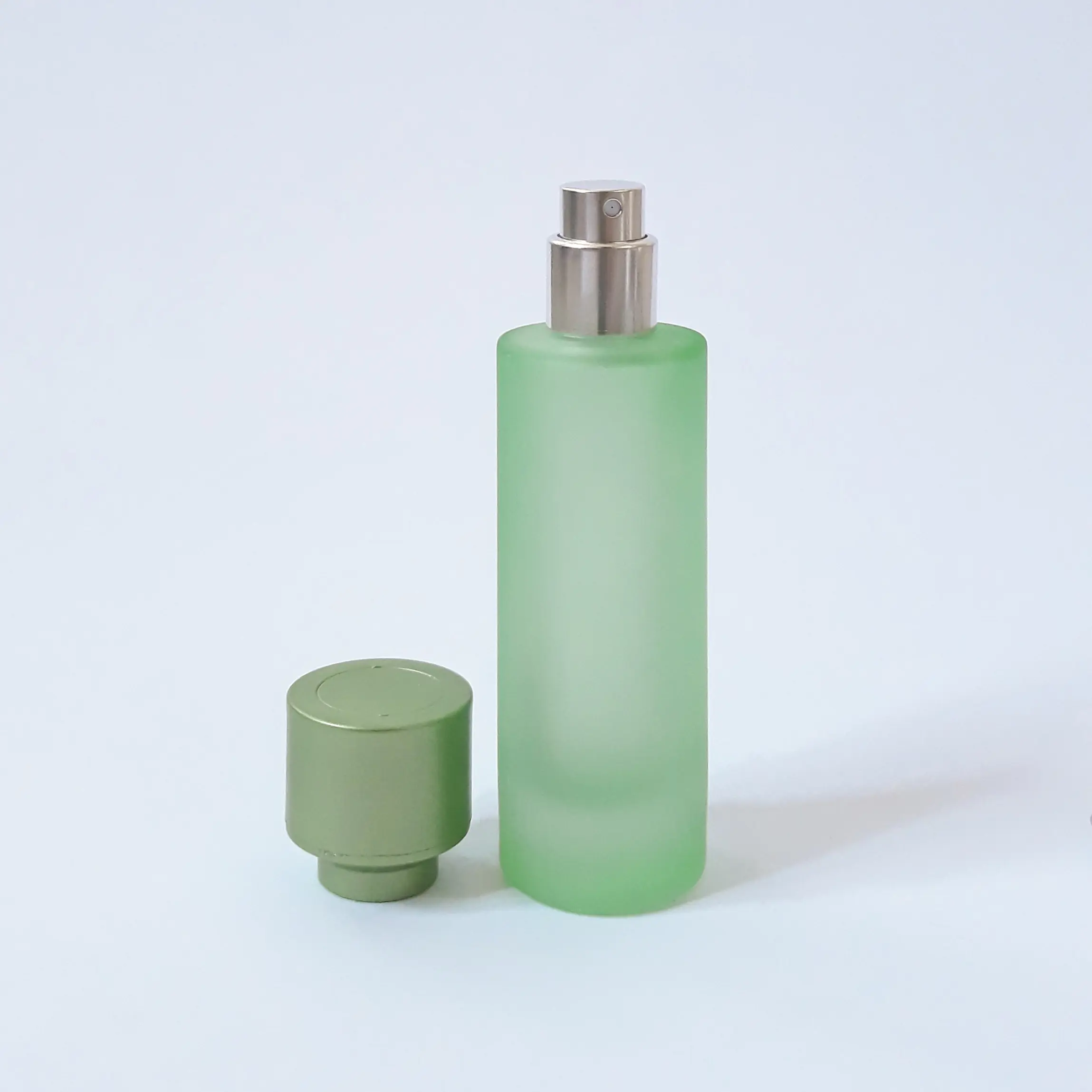 شیشه عطر ۳۰ میل درب پیچی سبز